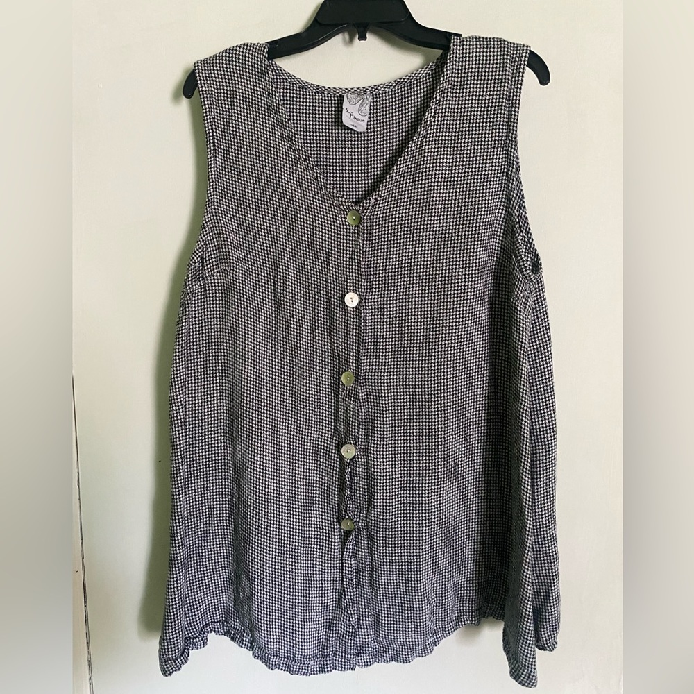 Vintage Black & White Check Button-down Top